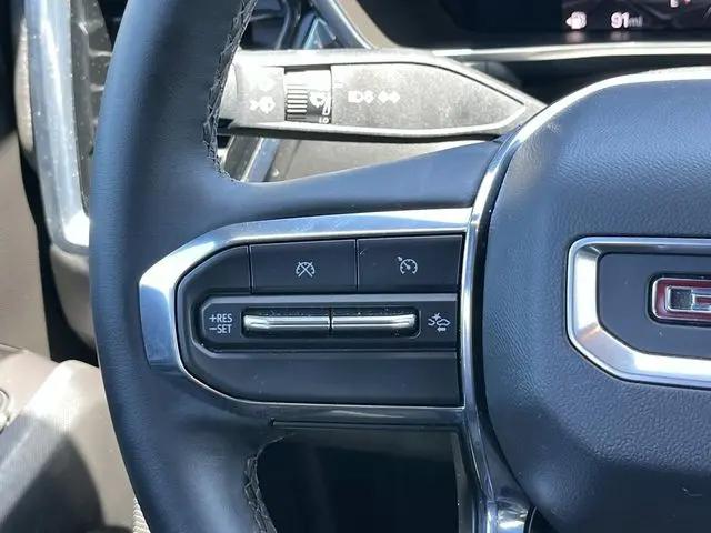 2023 GMC Canyon 2WD Crew Cab Short Box Elevation