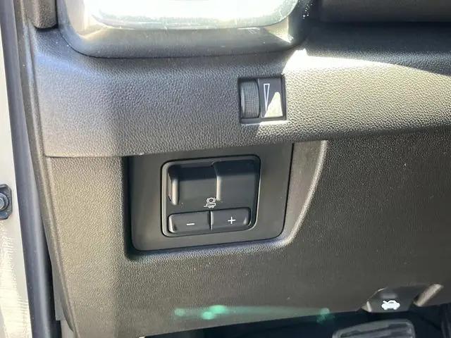 2023 GMC Canyon 2WD Crew Cab Short Box Elevation