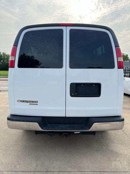 2015 Chevrolet Express LS
