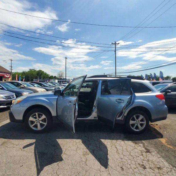2013 Subaru Outback 2.5i Premium