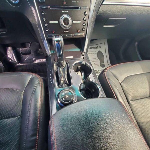 2017 Ford Explorer Sport