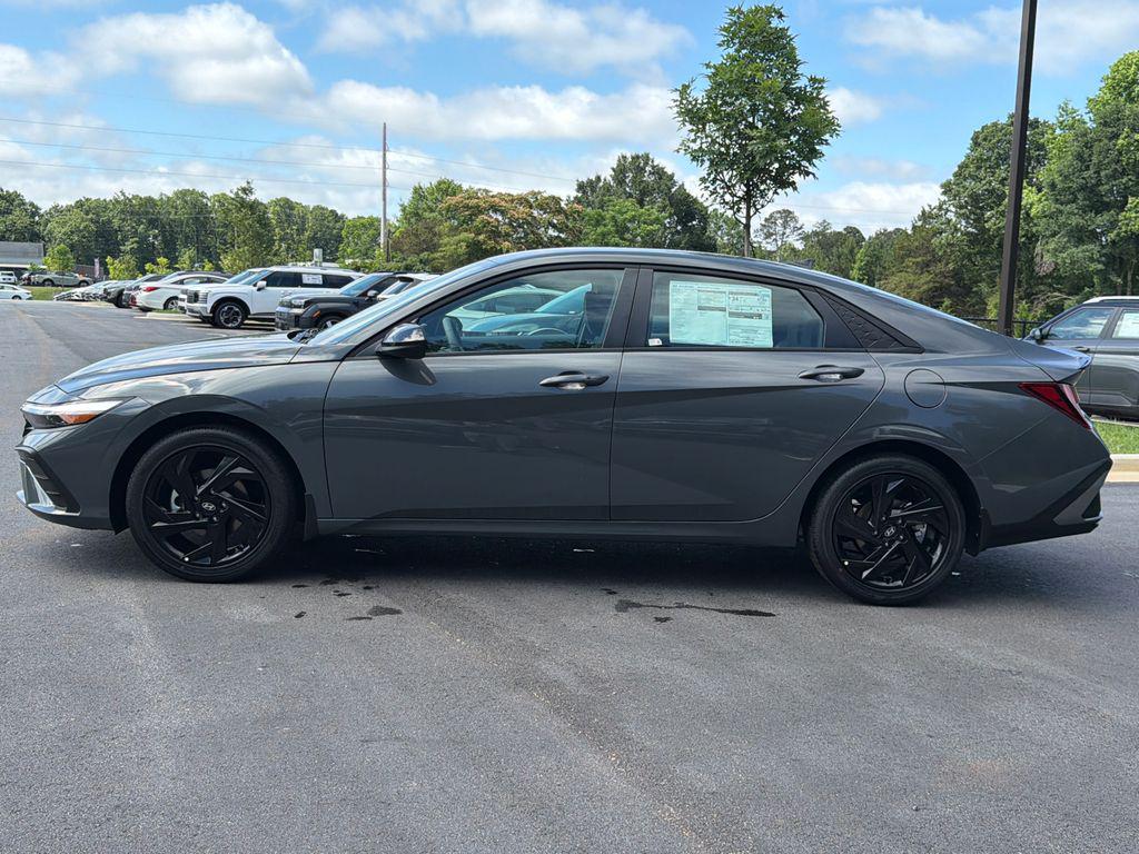 New 2026 Gray HYUNDAI SEL Sport image 2