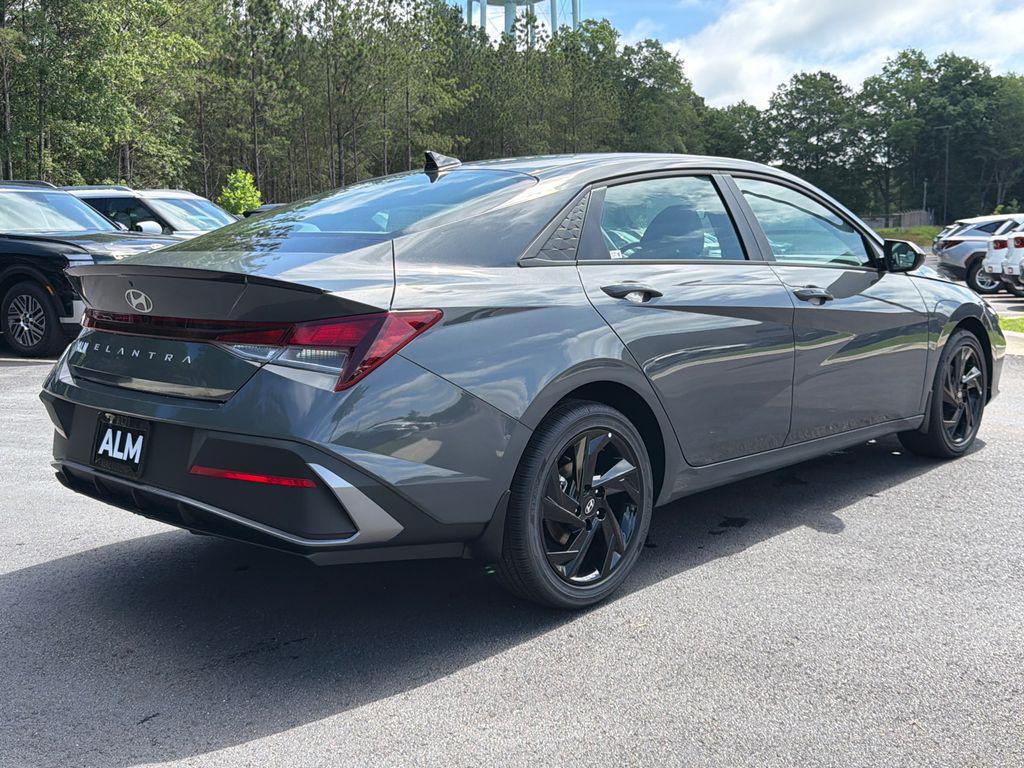 New 2026 Gray HYUNDAI SEL Sport image 6