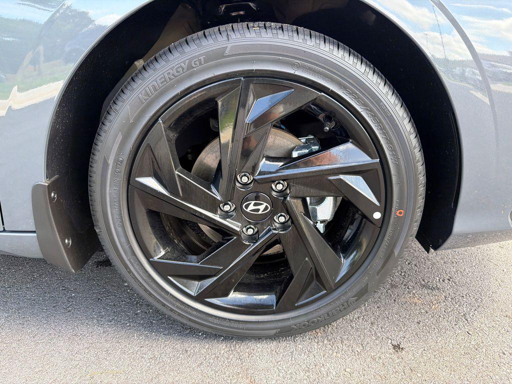 New 2026 Gray HYUNDAI SEL Sport image 13