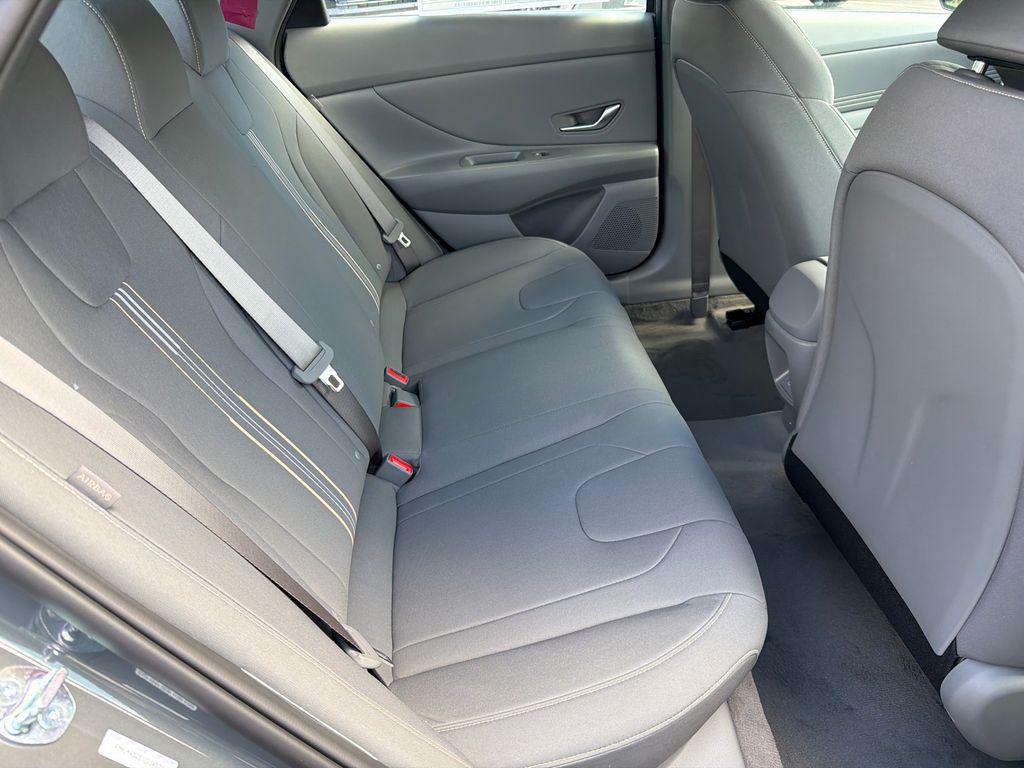 New 2026 Gray HYUNDAI SEL Sport image 16