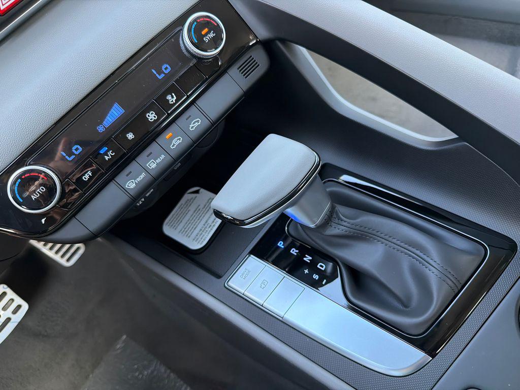 New 2026 Gray HYUNDAI SEL Sport image 26
