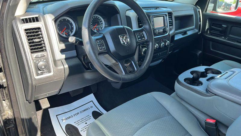 2017 Ram 1500 Express Quad Cab 4x4 6'4" Box