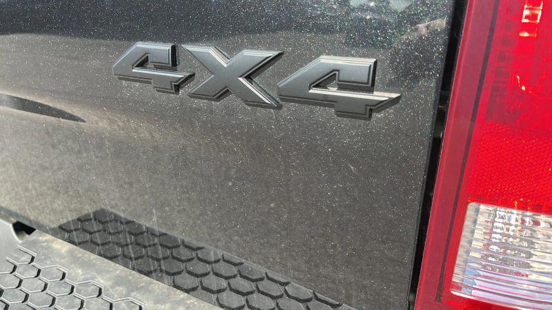 2017 Ram 1500 Express Quad Cab 4x4 6'4" Box