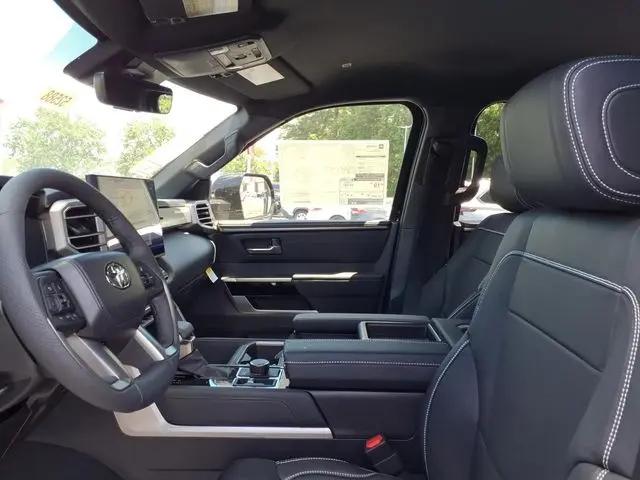 2026 Toyota Tundra Limited CrewMax 5.5' Bed