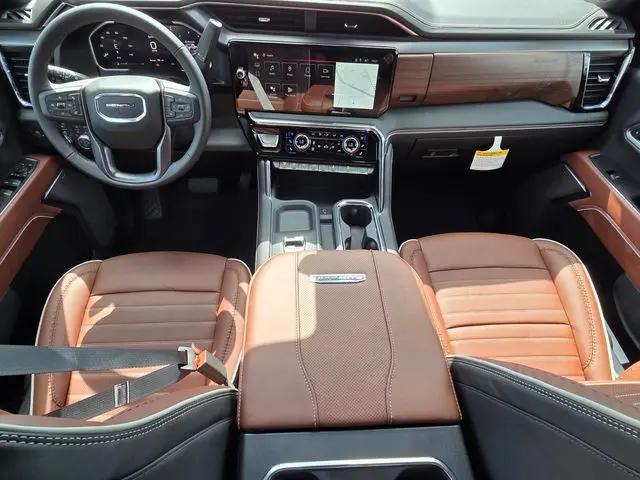 2026 GMC Sierra 3500HD Crew Cab, Long Bed, Denali Ultimate, 4WD