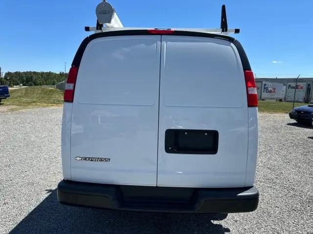 2021 Chevrolet Express Cargo Van RWD 2500 Regular Wheelbase WT