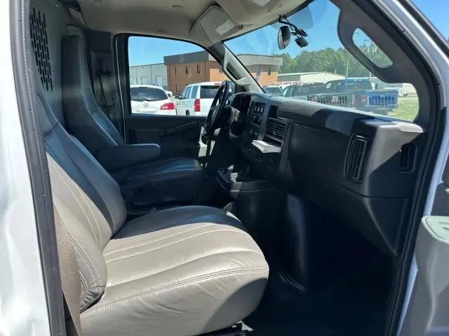 2021 Chevrolet Express Cargo Van RWD 2500 Regular Wheelbase WT