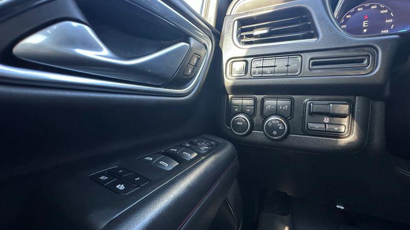 2022 Chevrolet Tahoe 4WD RST
