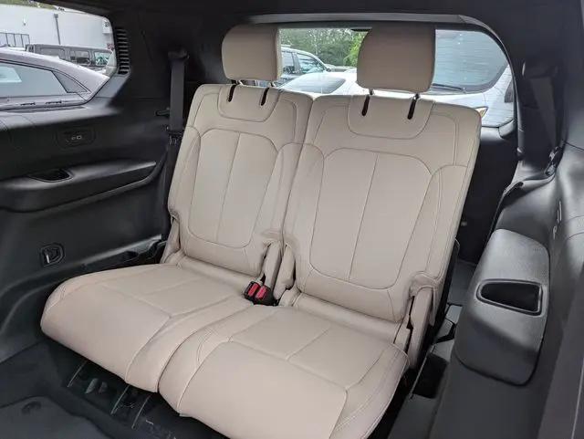 2026 Jeep Grand Cherokee L Limited 4x2