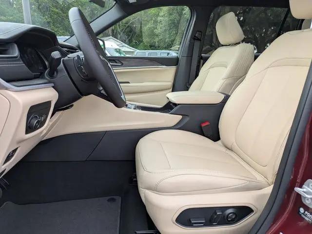 2026 Jeep Grand Cherokee L Limited 4x2