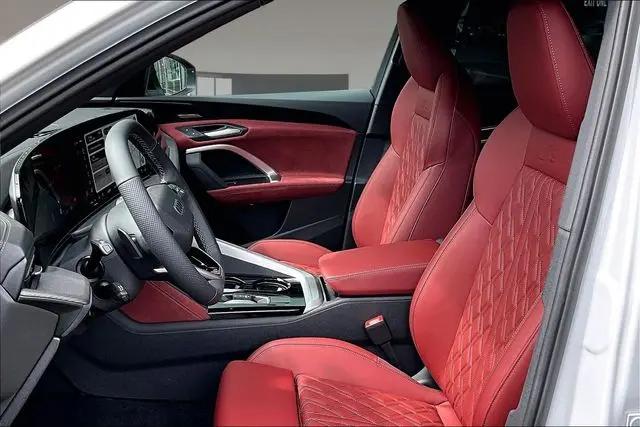 2026 Audi SQ5 Premium Plus TFSI quattro S tronic