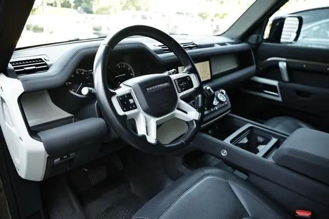 2023 Land Rover Defender 110 X-Dynamic SE