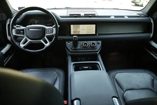2023 Land Rover Defender 110 X-Dynamic SE