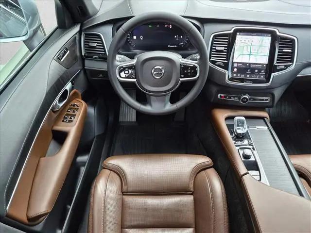 2023 Volvo XC90 B6 Ultimate 7-Seater