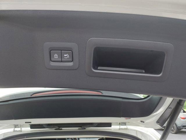 2024 Mazda X-90 3.3 Turbo Premium