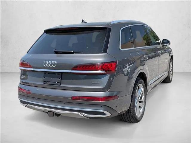 2023 Audi Q7 Premium 45 TFSI quattro Tiptronic
