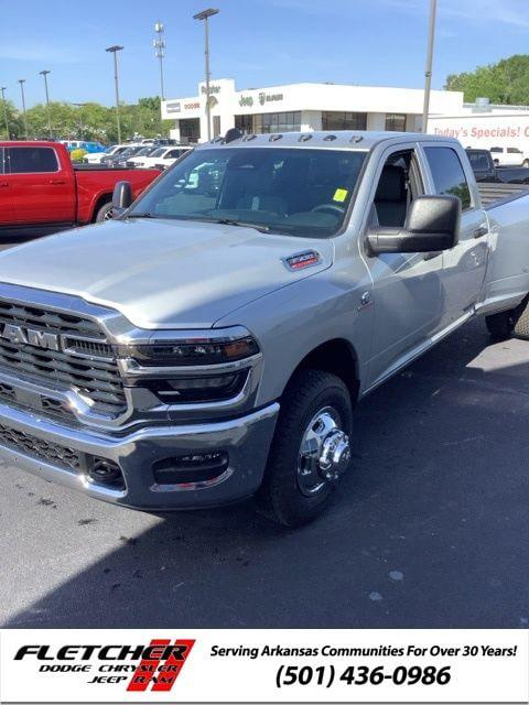 2026 Ram 3500 Tradesman Crew Cab 4x2 8' Box