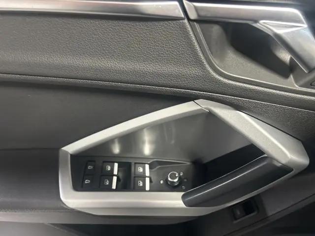 2020 Audi Q3 Premium 45 TFSI quattro Tiptronic