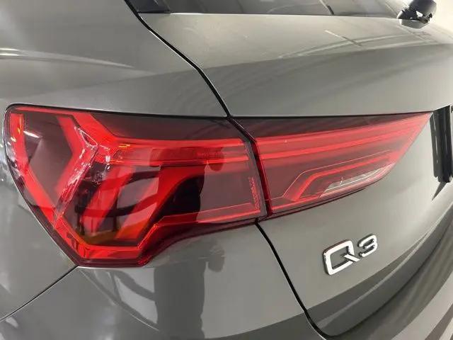 2020 Audi Q3 Premium 45 TFSI quattro Tiptronic