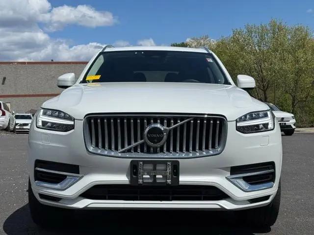 2023 Volvo XC90 Recharge T8 Plus Bright Theme 7-Seater