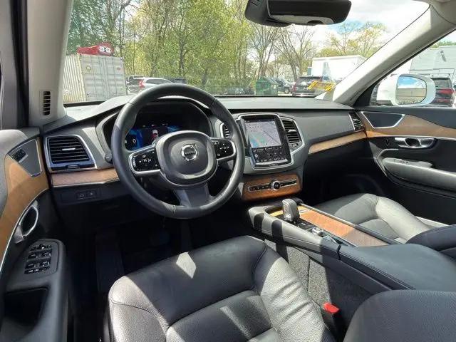 2023 Volvo XC90 Recharge T8 Plus Bright Theme 7-Seater
