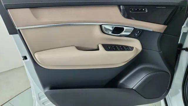2026 Volvo XC90 Plug-In Hybrid Plus, T8 AWD, Electric/Gasoline, Bright, 7 Seats