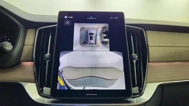 2026 Volvo XC90 Plug-In Hybrid Plus, T8 AWD, Electric/Gasoline, Bright, 7 Seats