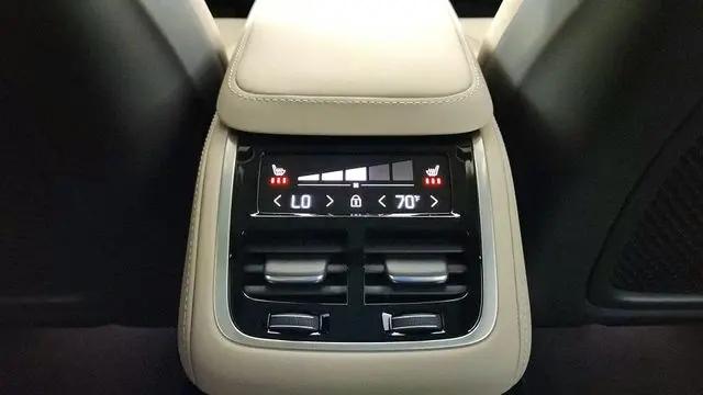 2026 Volvo XC90 Plug-In Hybrid Plus, T8 AWD, Electric/Gasoline, Bright, 7 Seats