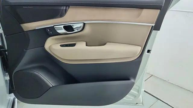 2026 Volvo XC90 Plug-In Hybrid Plus, T8 AWD, Electric/Gasoline, Bright, 7 Seats
