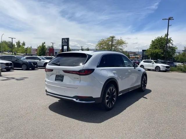 2024 Mazda X-90 Premium