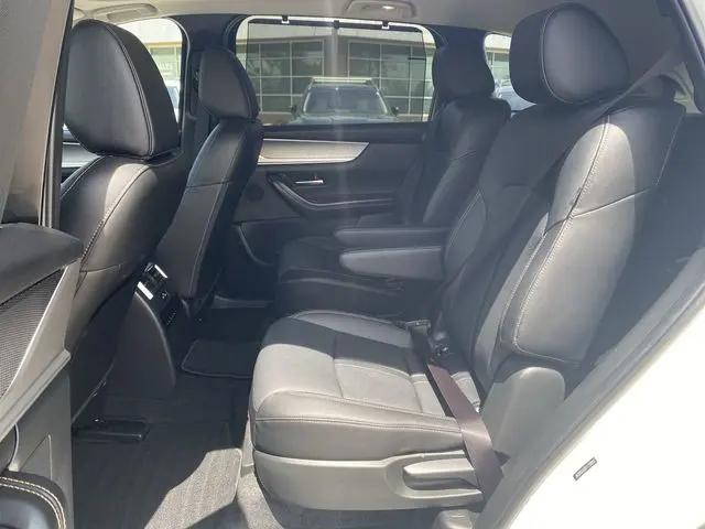 2024 Mazda X-90 Premium