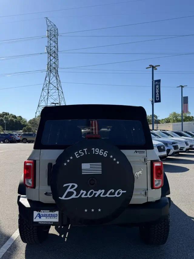 2025 Ford Bronco Base