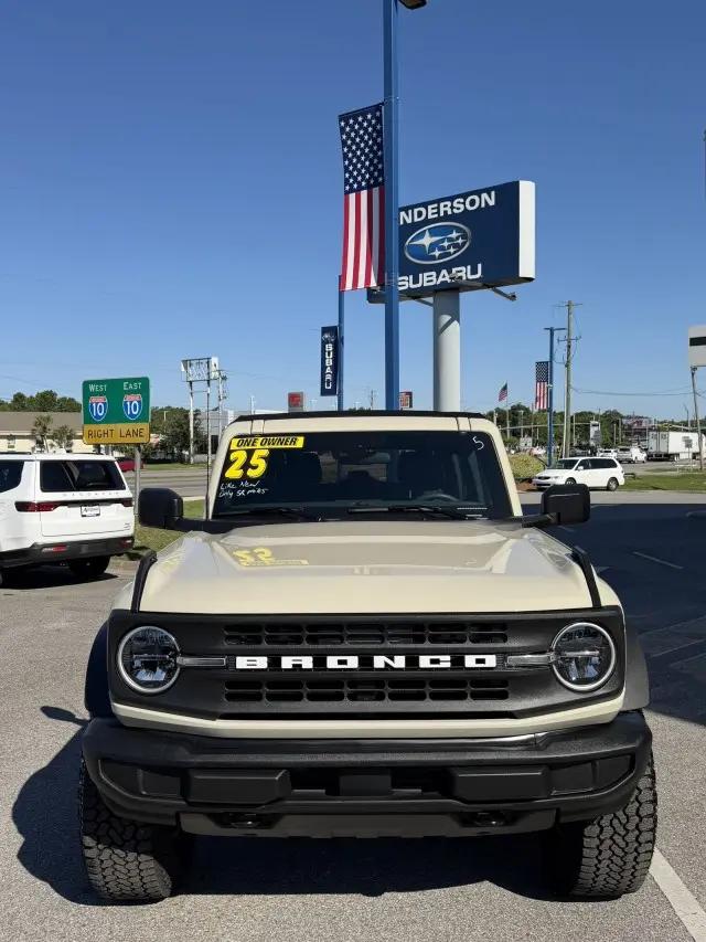 2025 Ford Bronco Base