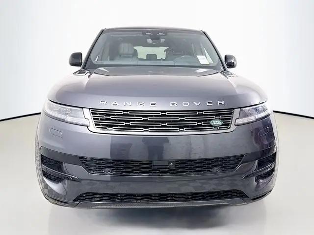 2026 Land Rover Range Rover Sport P360 SE