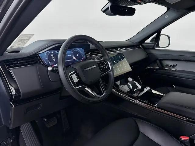2026 Land Rover Range Rover Sport P360 SE