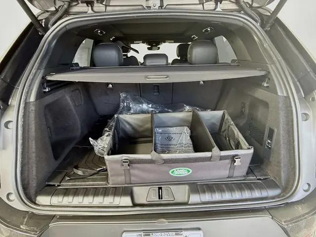 2026 Land Rover Range Rover Sport P360 SE