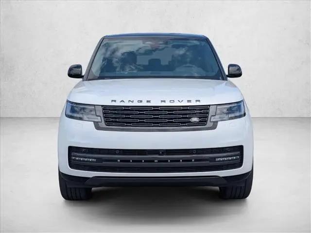 2026 Land Rover Range Rover P400 SE 7 Seat