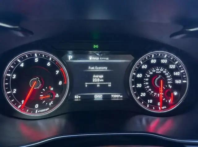 2020 Genesis G70 2.0T RWD
