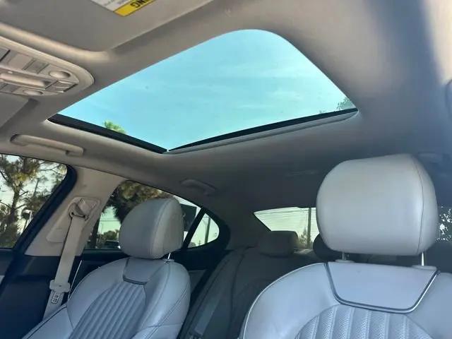 2020 Genesis G70 2.0T RWD