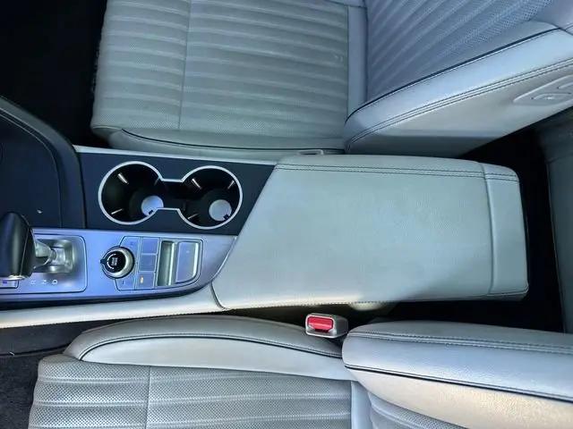 2020 Genesis G70 2.0T RWD
