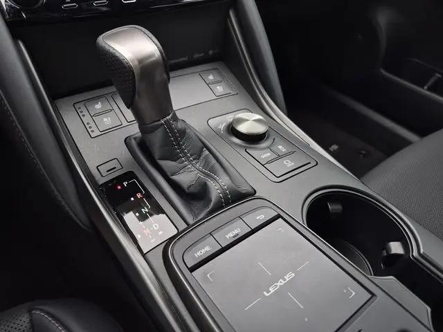 2025 Lexus IS 350 F SPORT