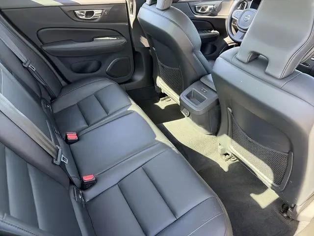 2025 Volvo S60 B5 Core