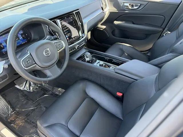 2025 Volvo S60 B5 Core