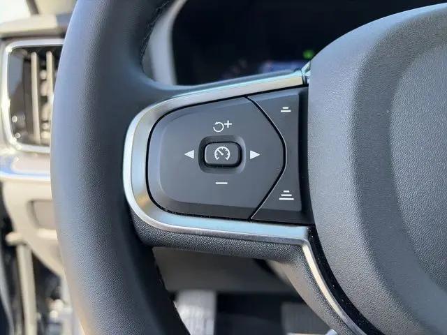 2025 Volvo S60 B5 Core