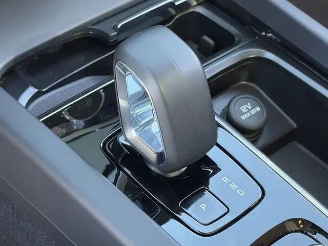 2025 Volvo S60 B5 Core